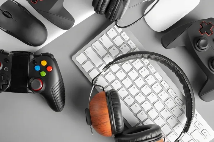 Gaming and audio gear